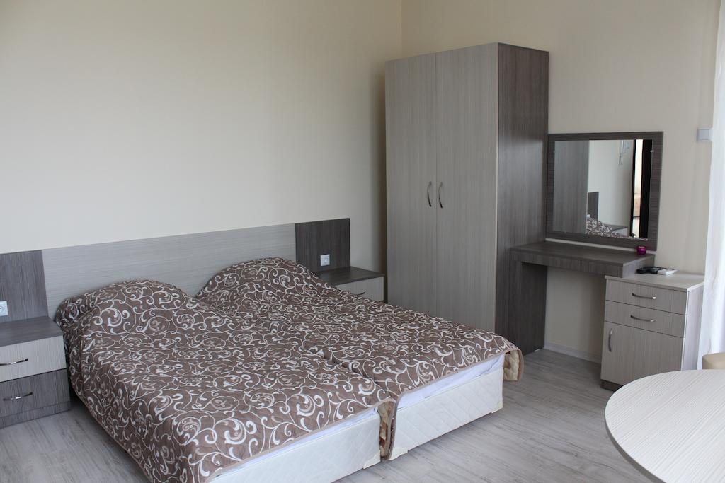 Brilliant Aparthotel 소조폴 객실 사진